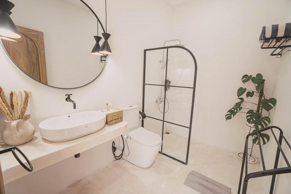 Kejayan Bohemian Jogja Villas With Private Pool מראה חיצוני תמונה